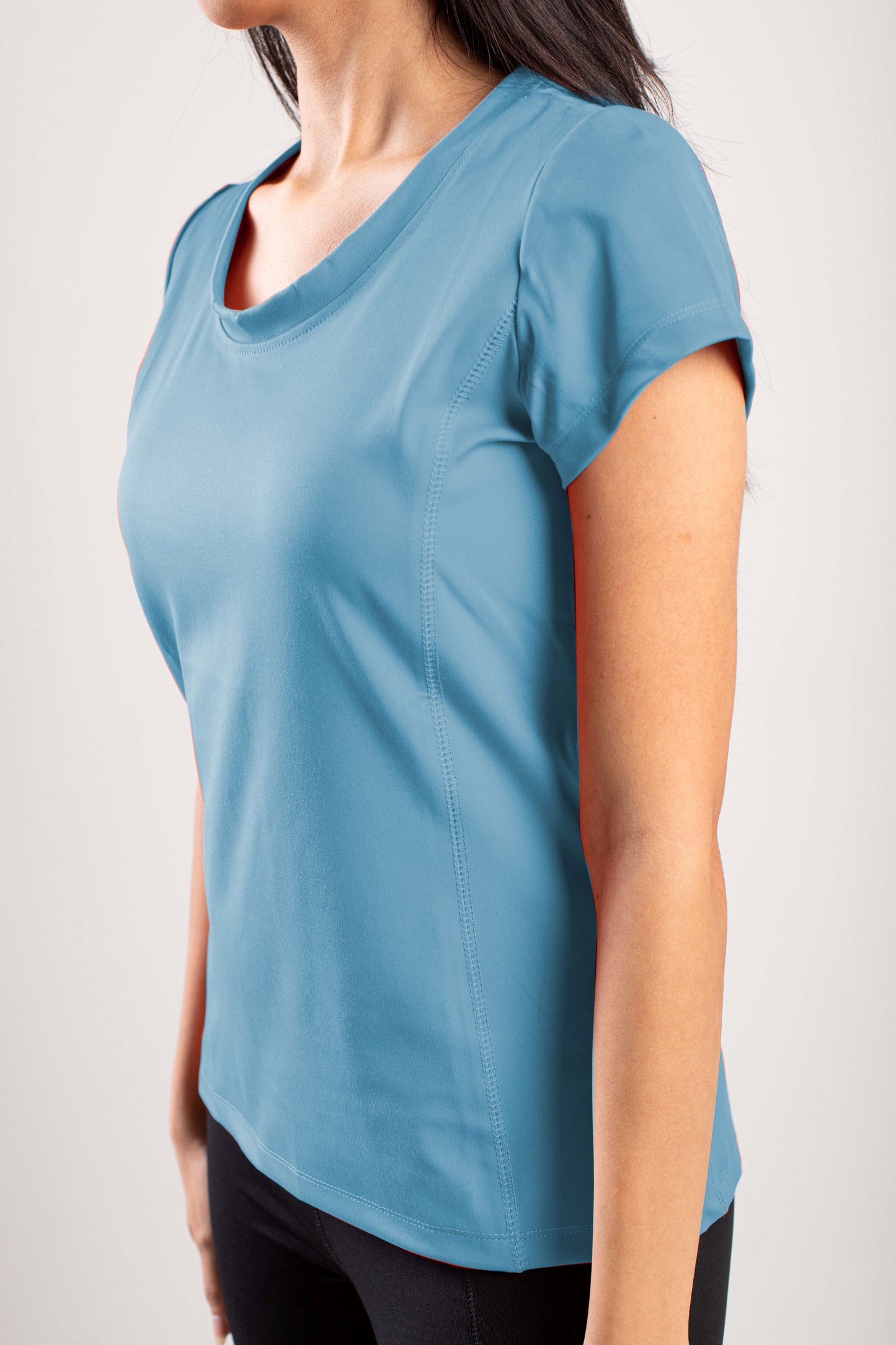 Basic Round Neck